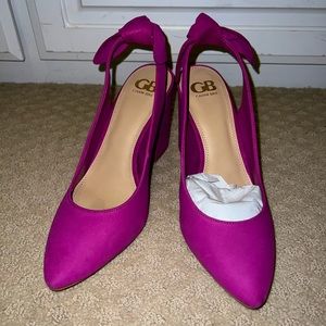 Pink Gianni Binni sling backs. Size 11 NWT